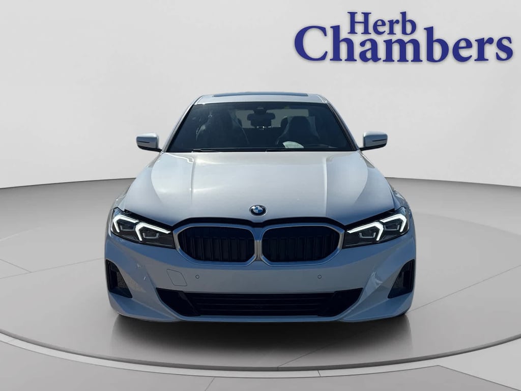 New 2026 BMW 330i xDrive Sedan