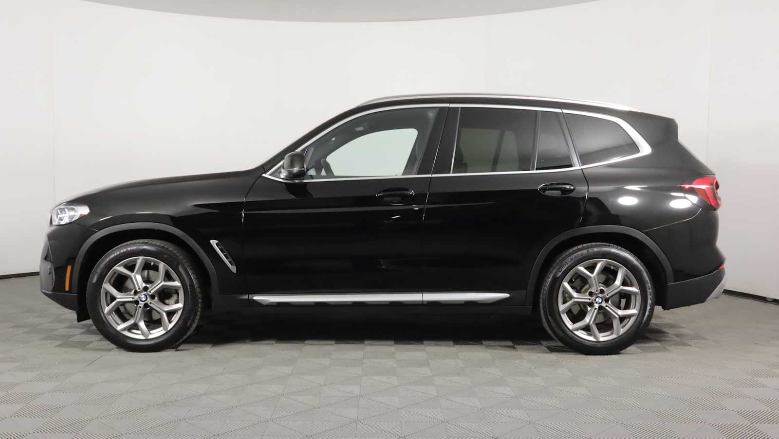 used 2023 BMW X3 car, priced at $40,420