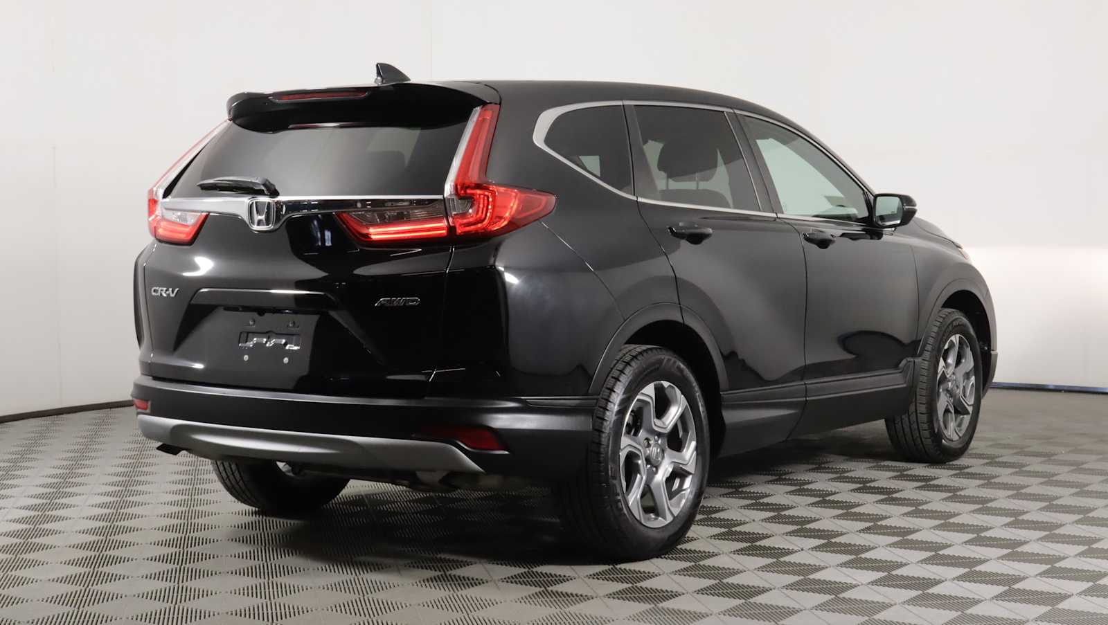 used 2018 Honda CR-V car, priced at $19,778