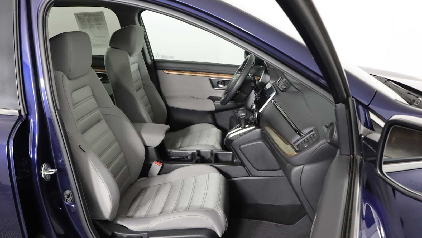 used 2020 Honda CR-V car, priced at $27,283