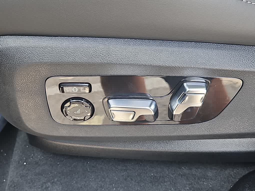 new 2026 BMW X6 M car, priced at $140,975