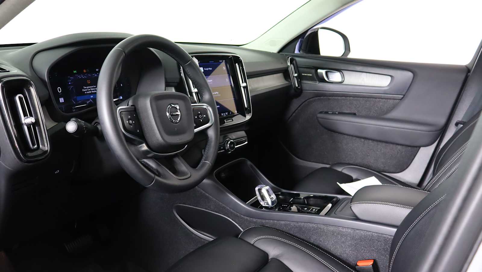 used 2024 Volvo XC40 car, priced at $29,957