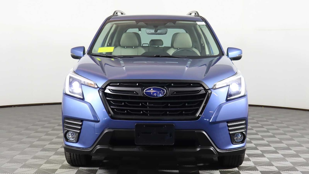 Used 2023 Subaru Forester Limited SUV