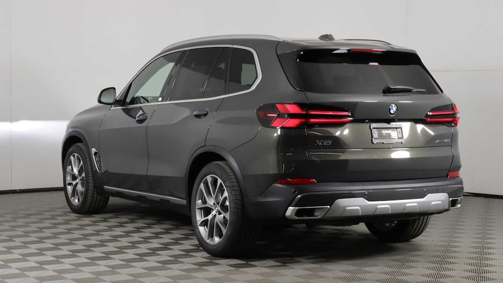 New 2026 BMW X5 xDrive40i SUV