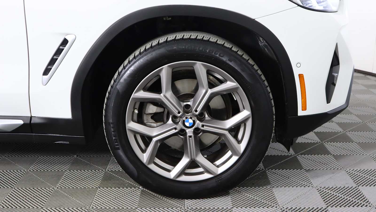 used 2023 BMW X3 car, priced at $37,872