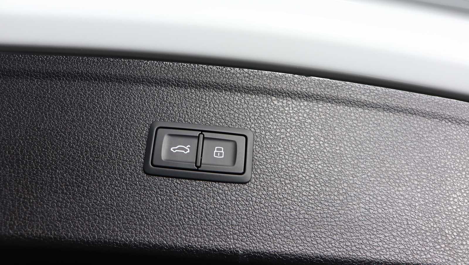 used 2024 Audi Q5 e car, priced at $43,658