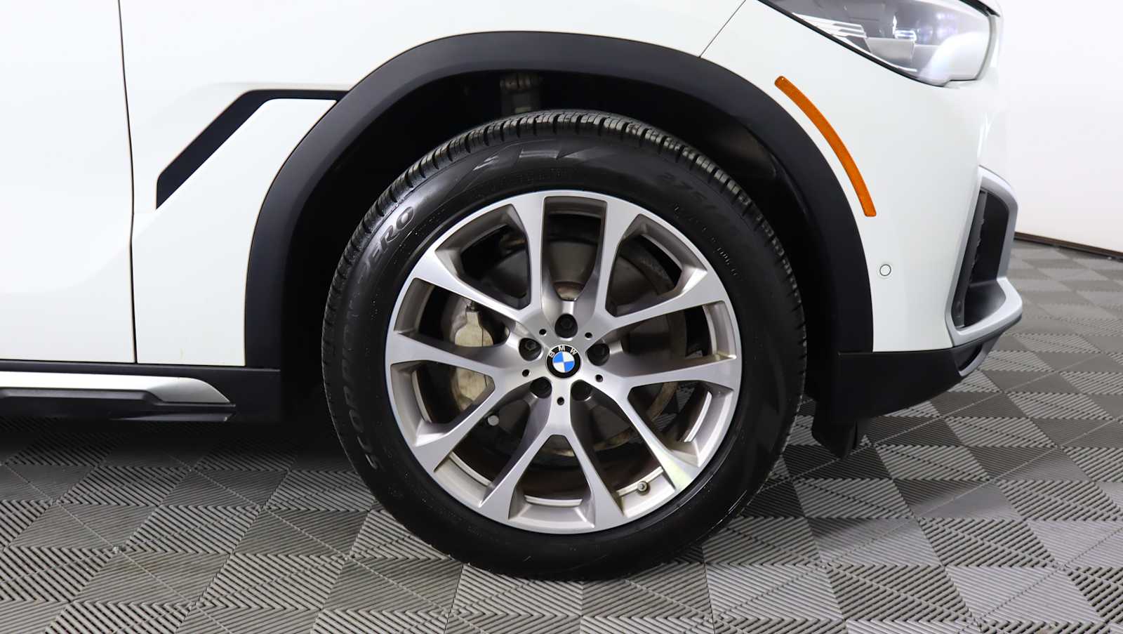 used 2022 BMW X6 car, priced at $45,588