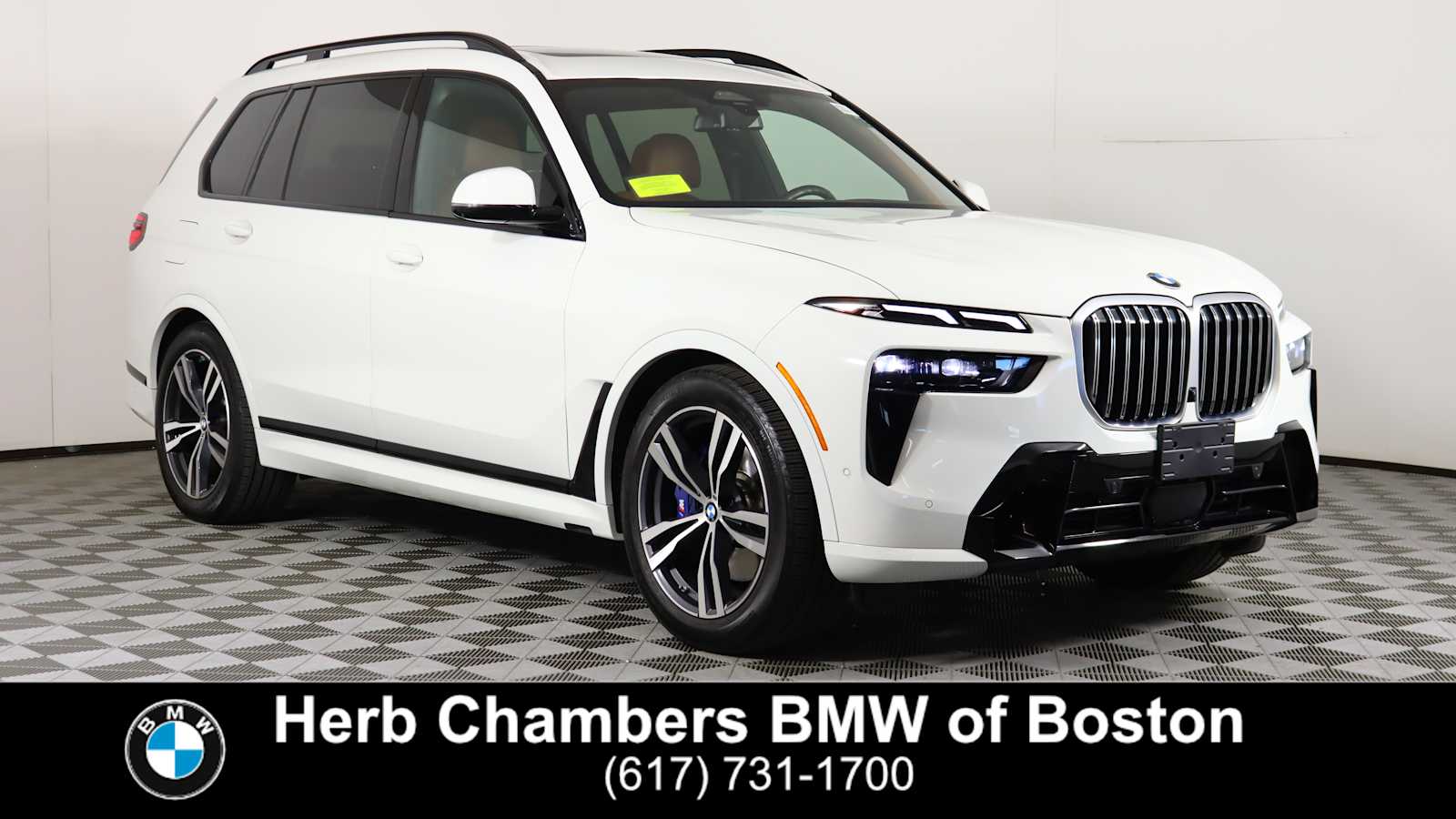 2023 BMW X7 40i's photo
