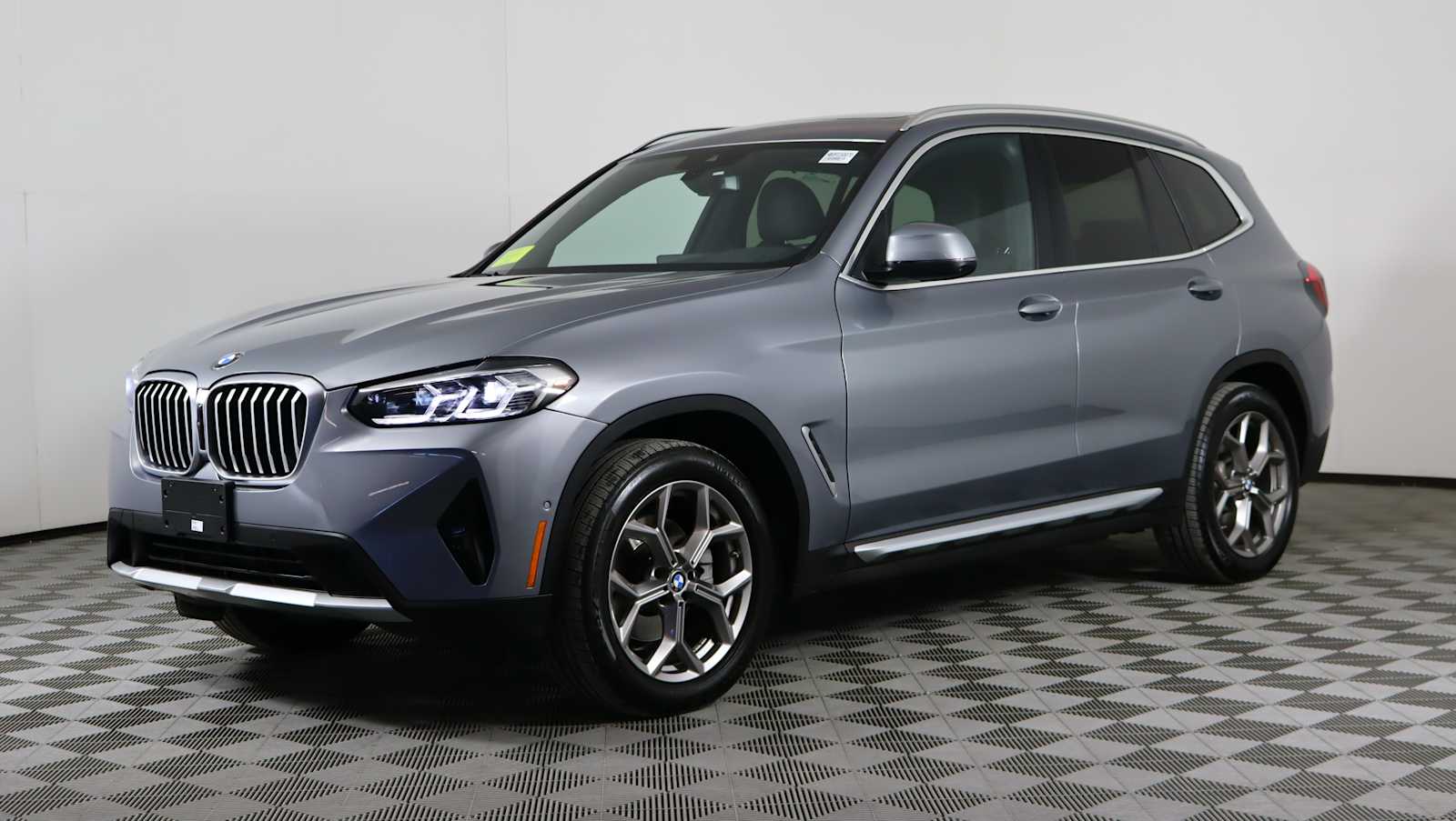 used 2023 BMW X3 car, priced at $36,781