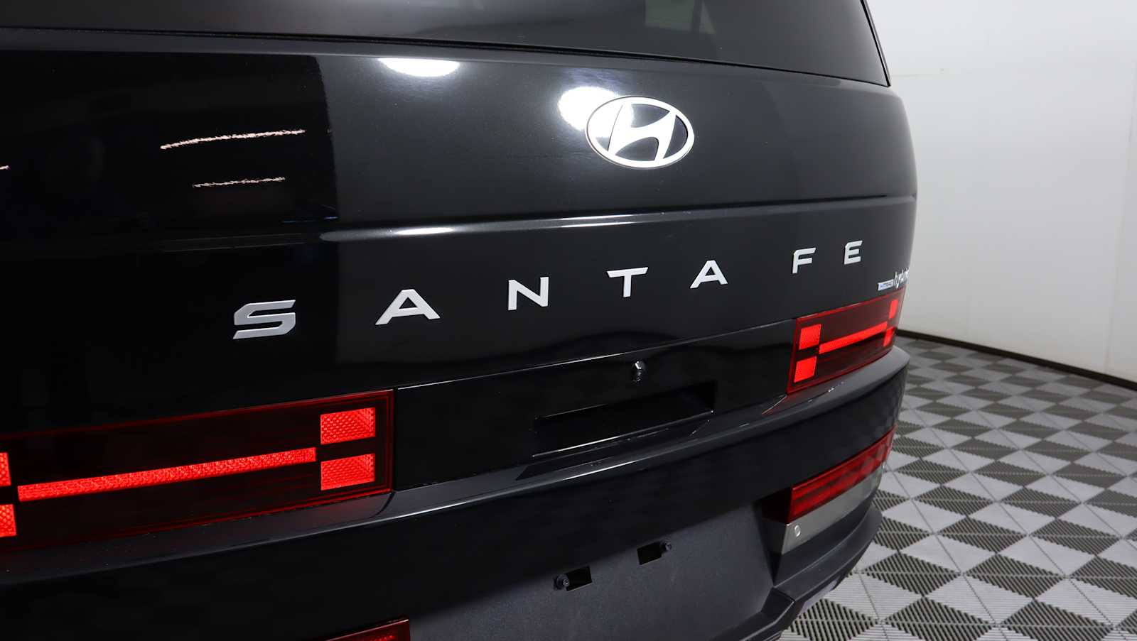 used 2024 Hyundai Santa Fe Hybrid car, priced at $36,634