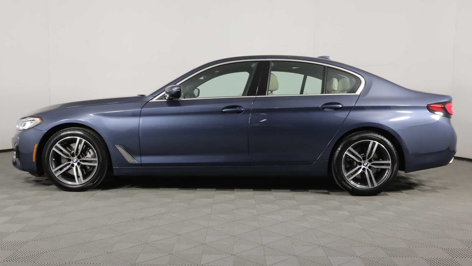 used 2023 BMW 530i car, priced at $41,547