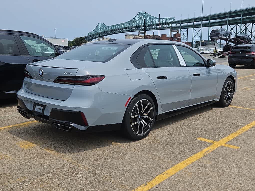 2025 Bmw 760i 760i xDrive photo 4