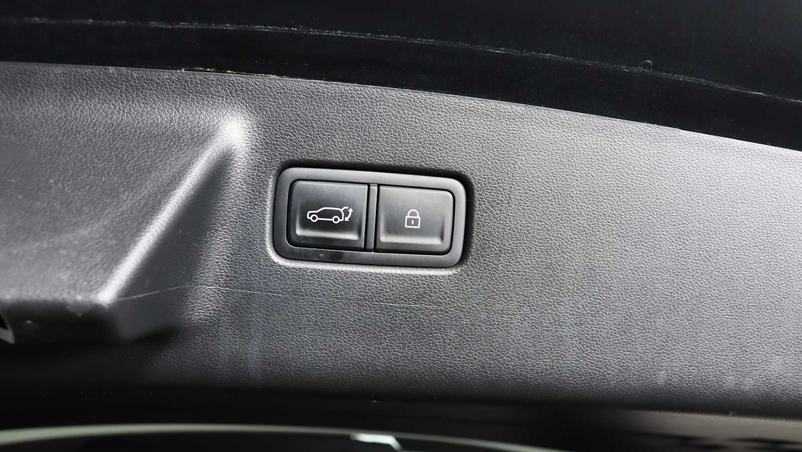 used 2024 Hyundai Santa Fe Hybrid car, priced at $36,634