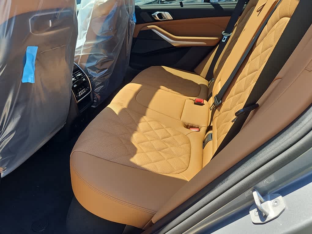 2026 BMW X5 40i - Photo 18
