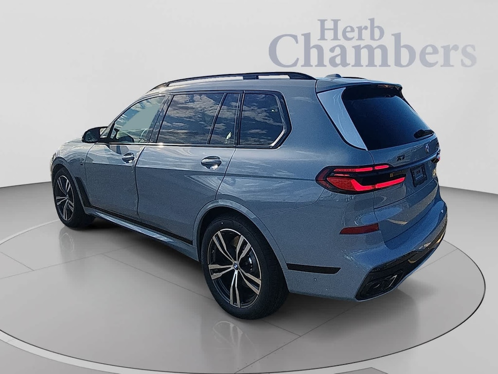 New 2027 BMW X7 M60i SUV