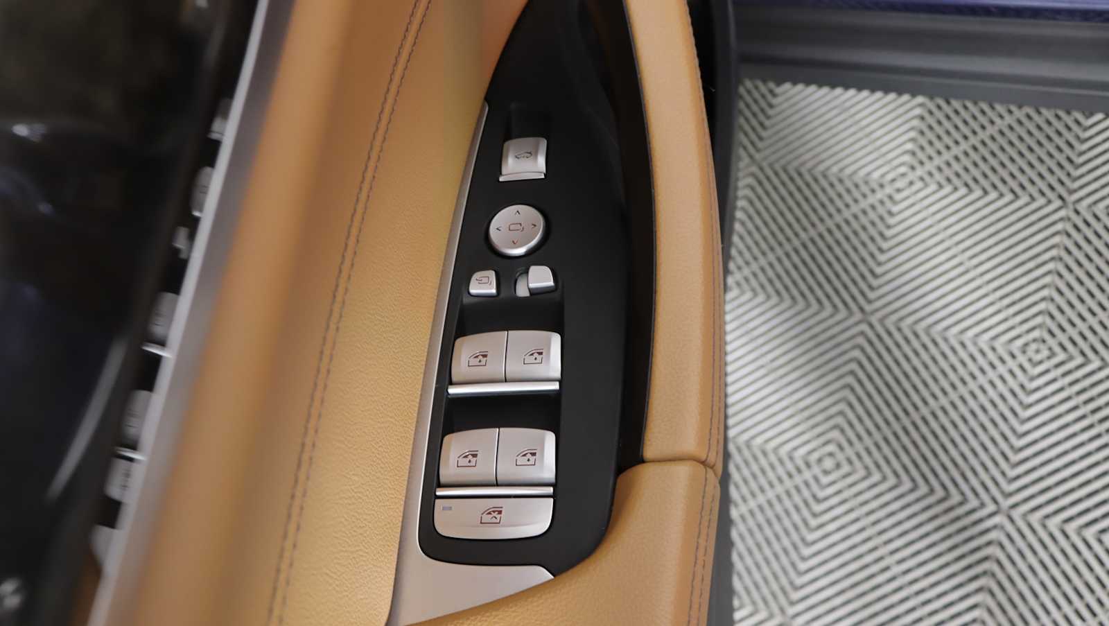 used 2020 BMW X3 car, priced at $24,923