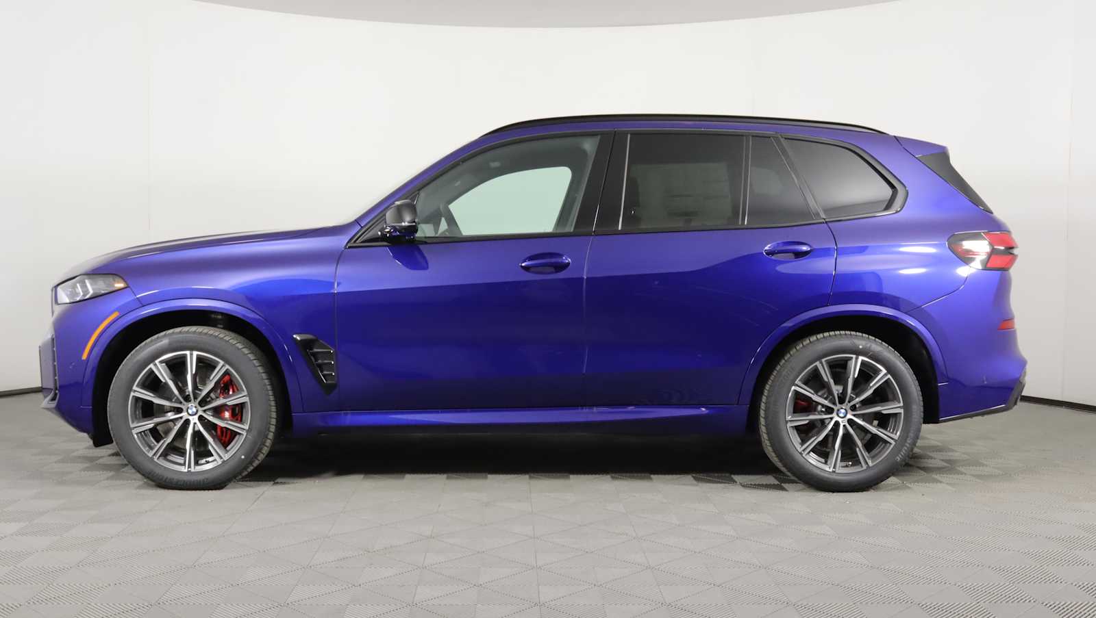 new 2026 BMW X5 car, priced at $102,725