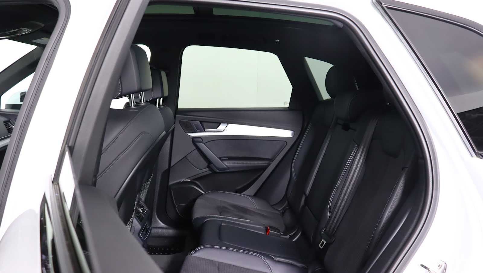 used 2024 Audi Q5 e car, priced at $43,658