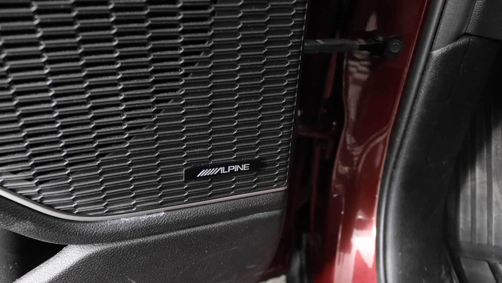 used 2022 Jeep New Grand Cherokee car, priced at $28,451