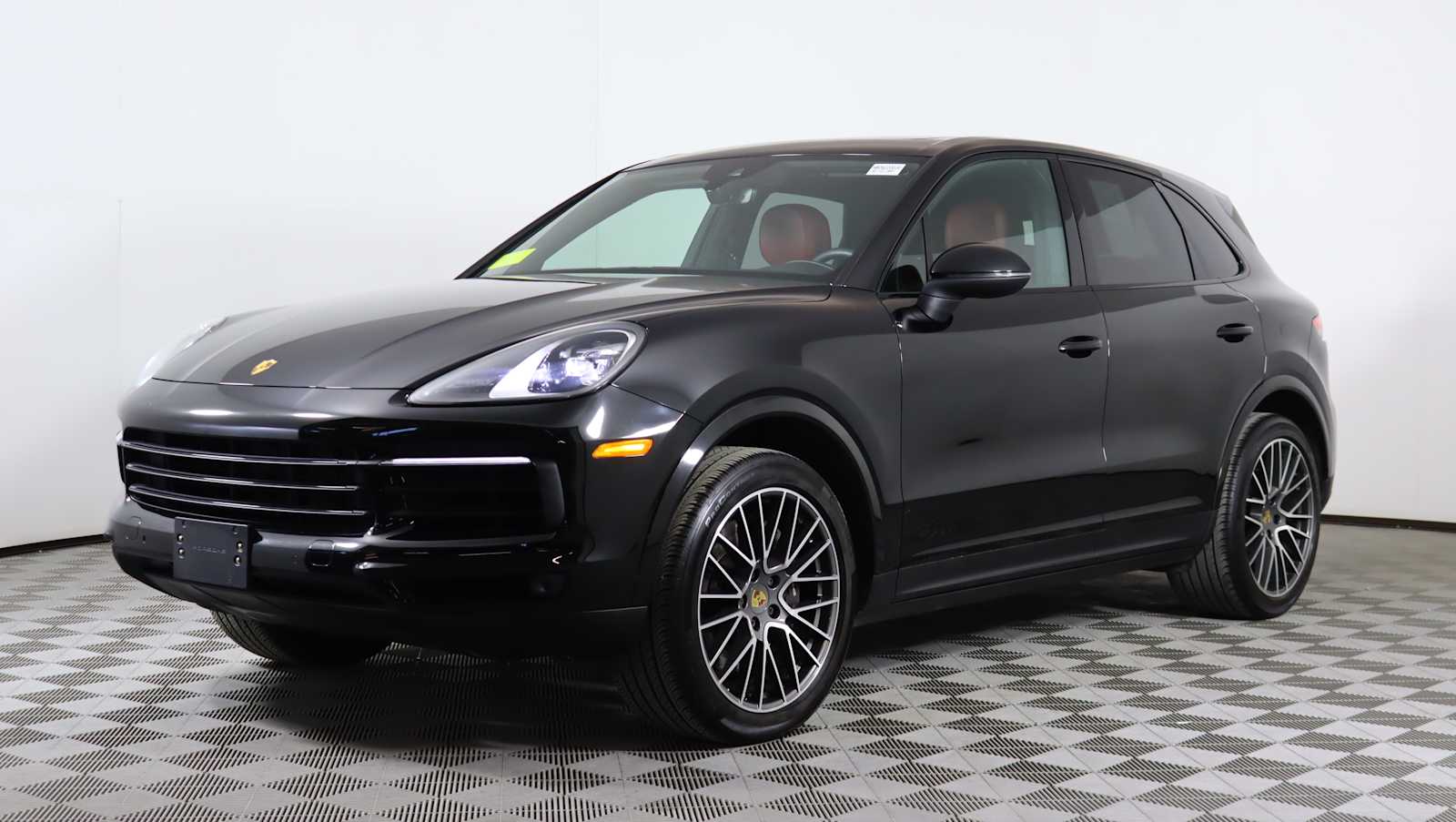 used 2022 Porsche Cayenne car, priced at $51,822