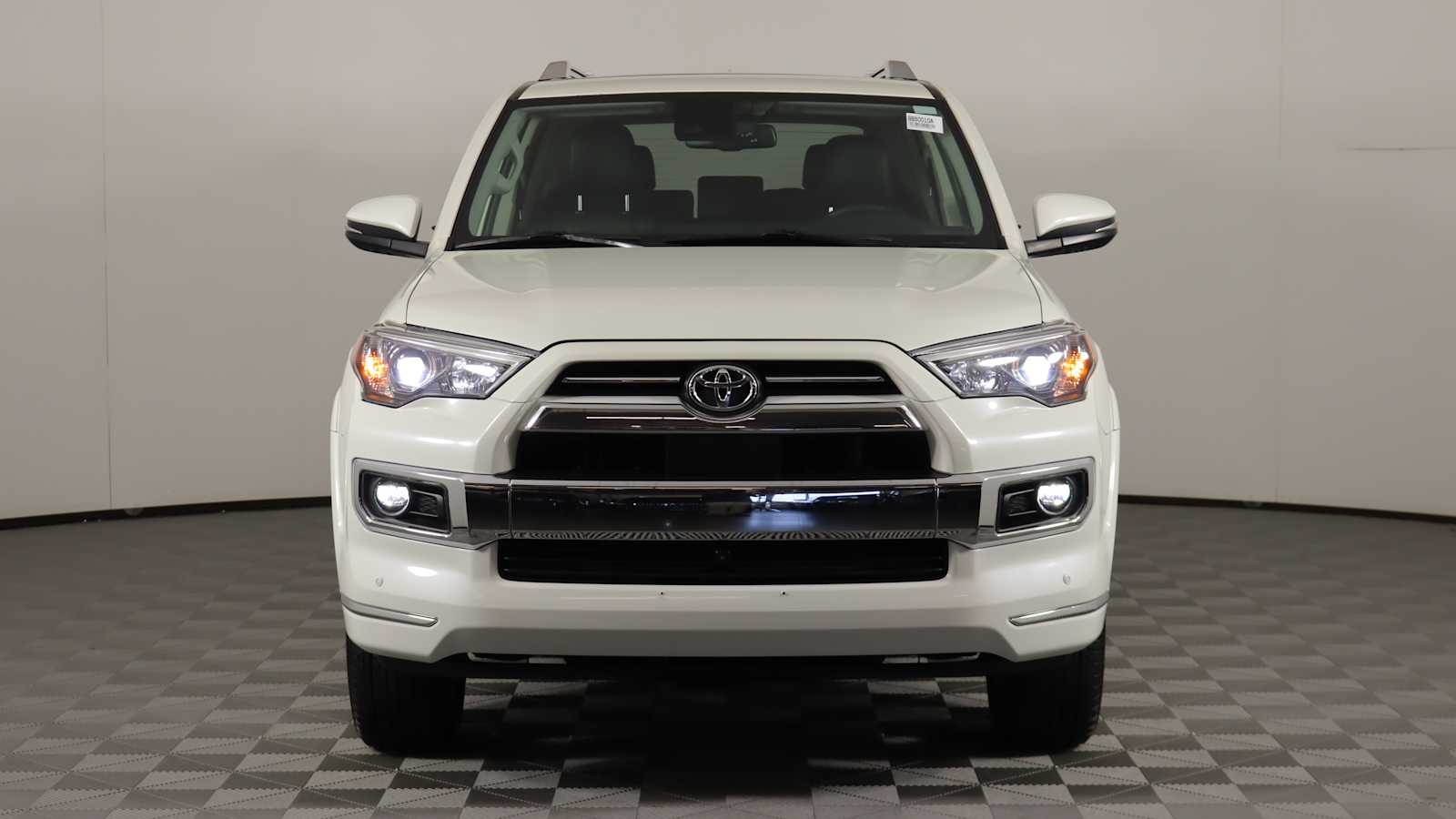 2023 Toyota 4Runner Limited photo 2