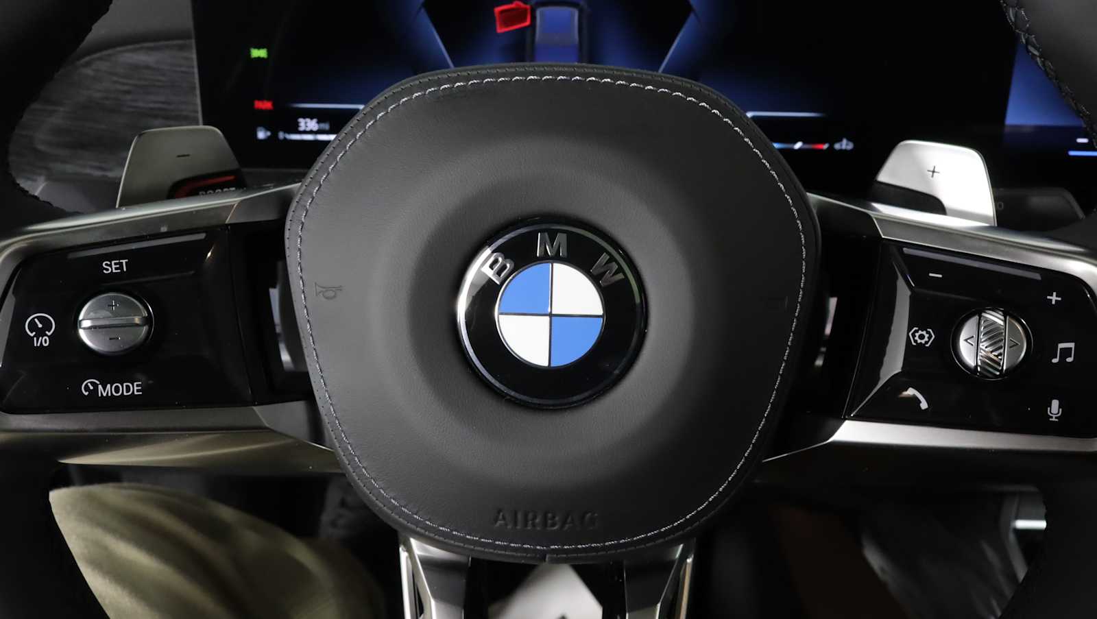 new 2026 BMW 760i car, priced at $136,760