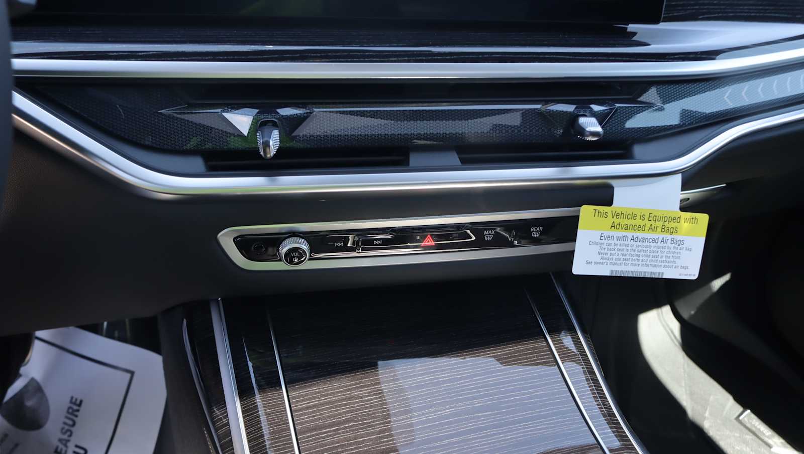 new 2026 BMW X7 car, priced at $99,965
