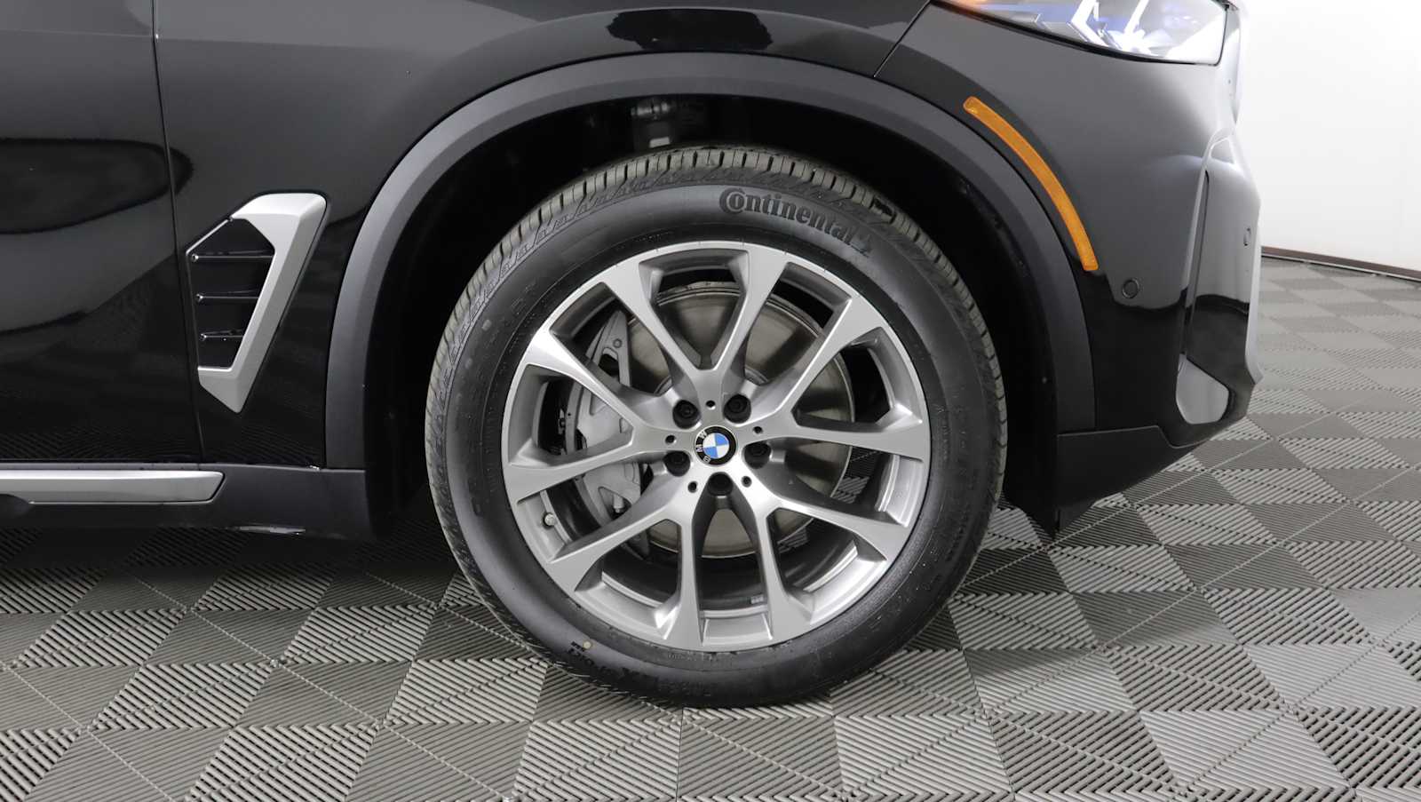 2026 BMW X5 50e - Photo 6