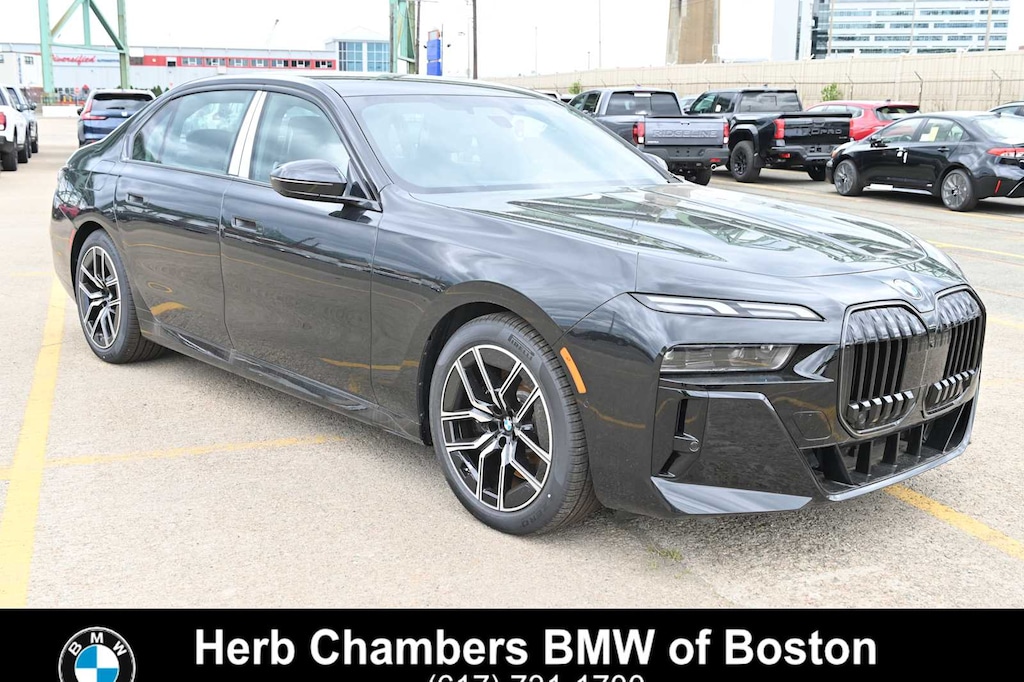 New 2026 BMW 740i xDrive Sedan
