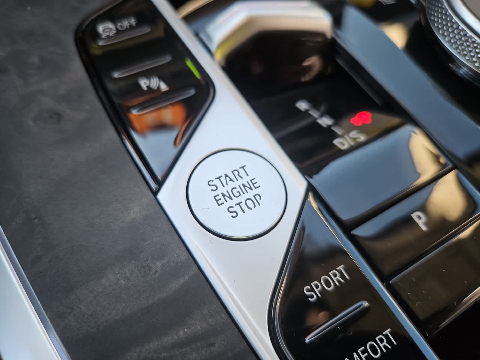 new 2026 BMW X7 car, priced at $94,000