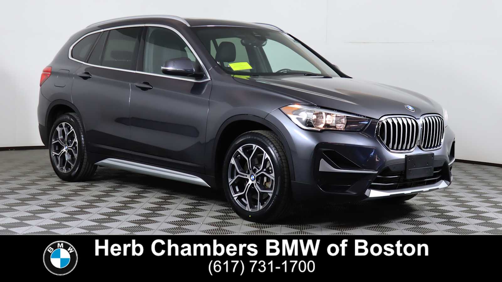 2021 BMW X1 28i's photo