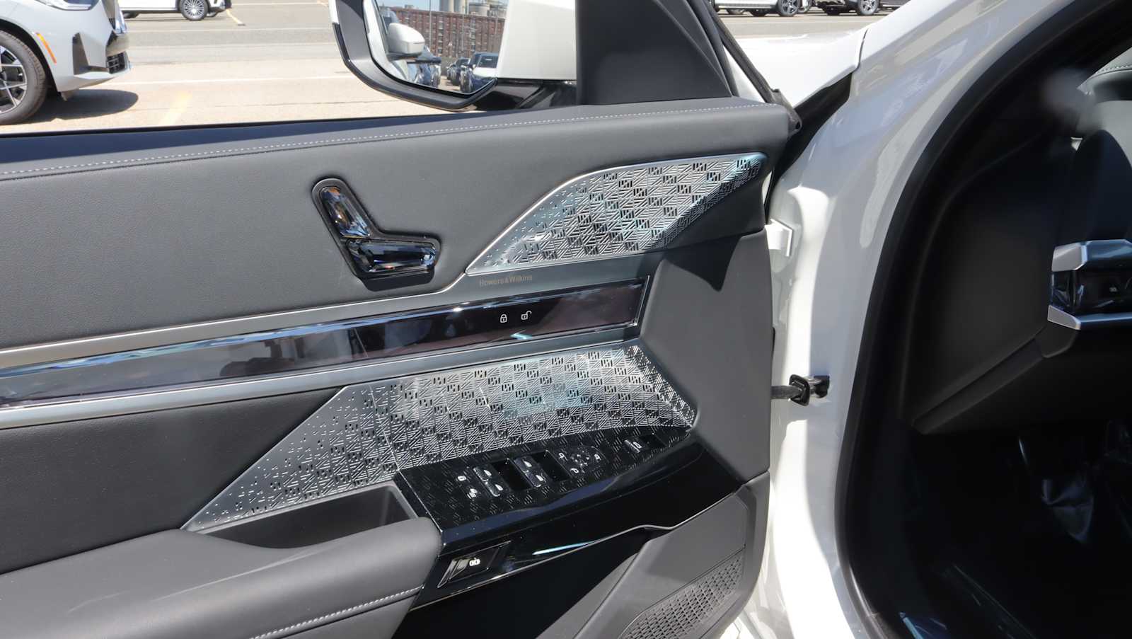 new 2026 BMW 760i car, priced at $138,760