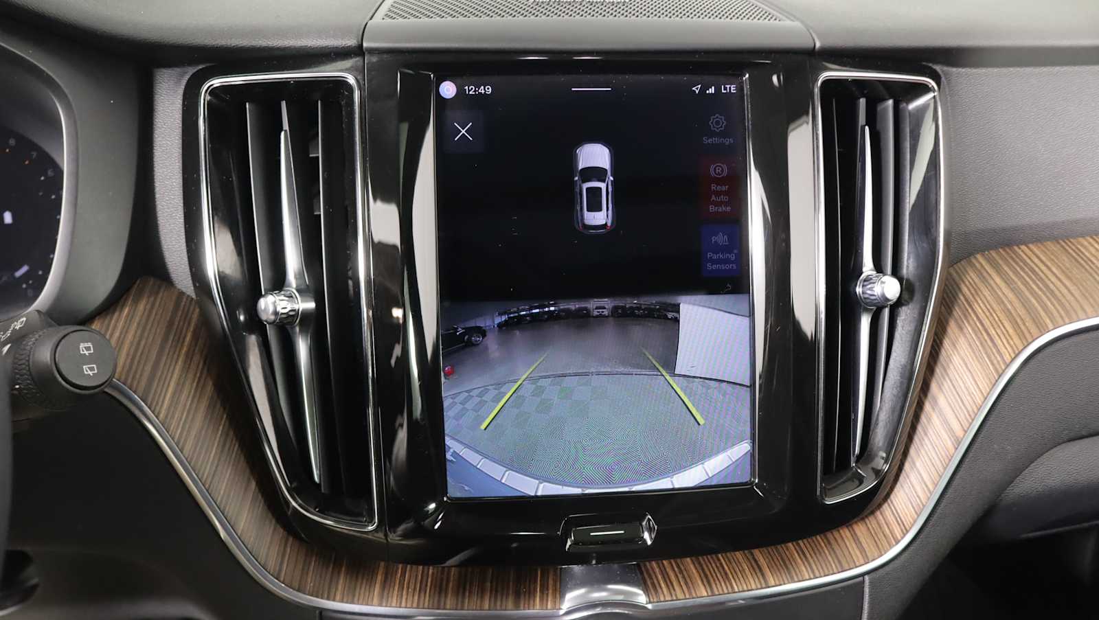 used 2022 Volvo XC60 car, priced at $25,979
