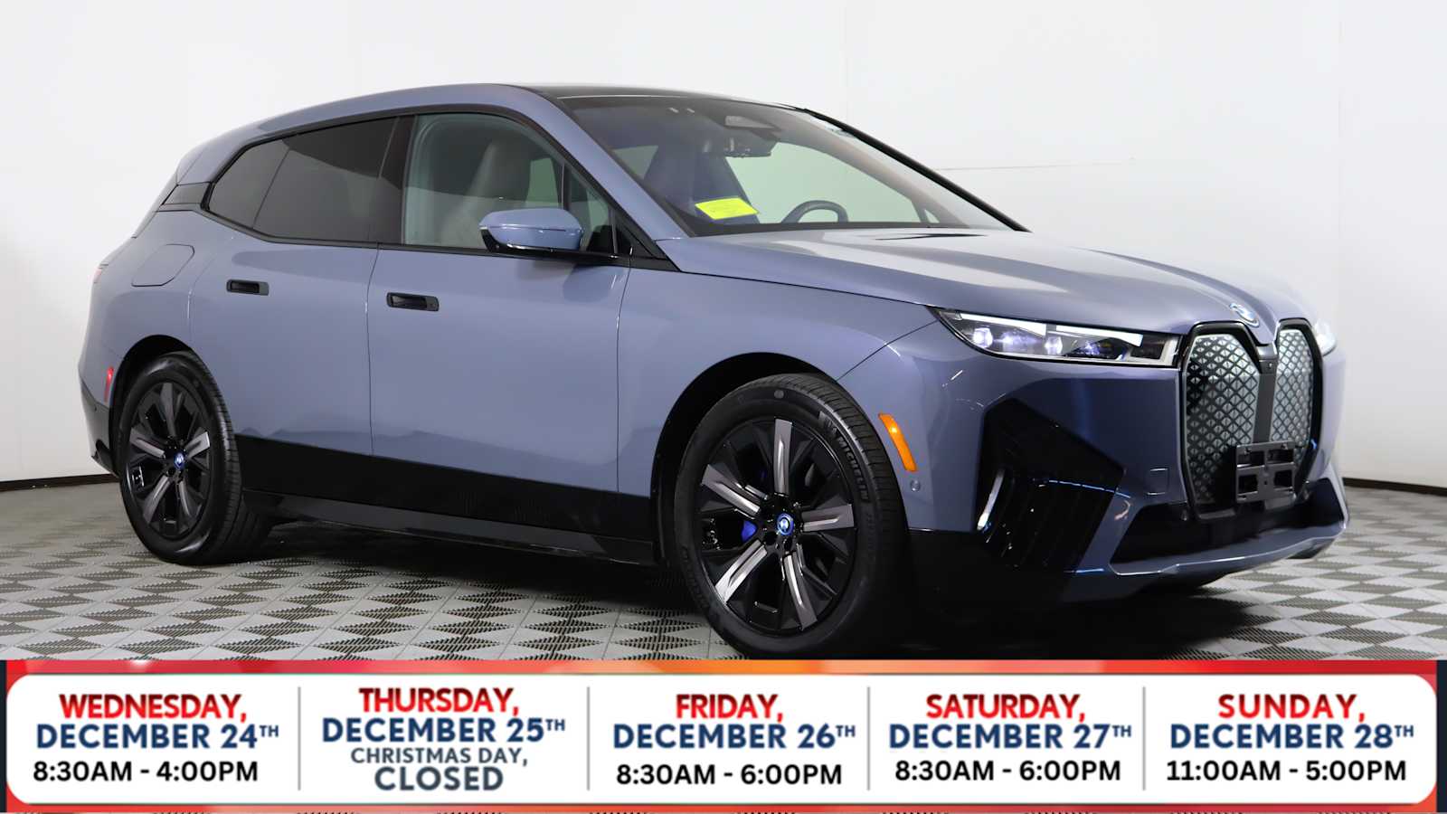 2023 BMW iX Base's photo