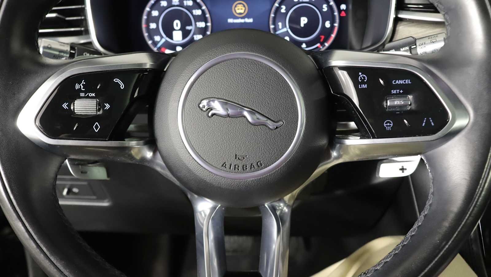 2021 Jaguar F-Pace S - Photo 16