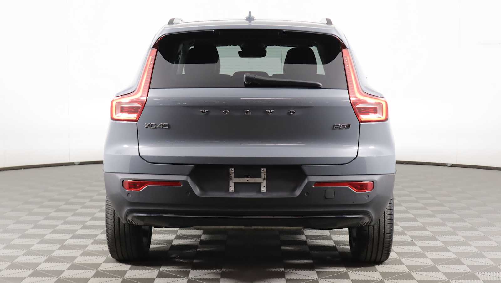 used 2023 Volvo XC40 car, priced at $29,775