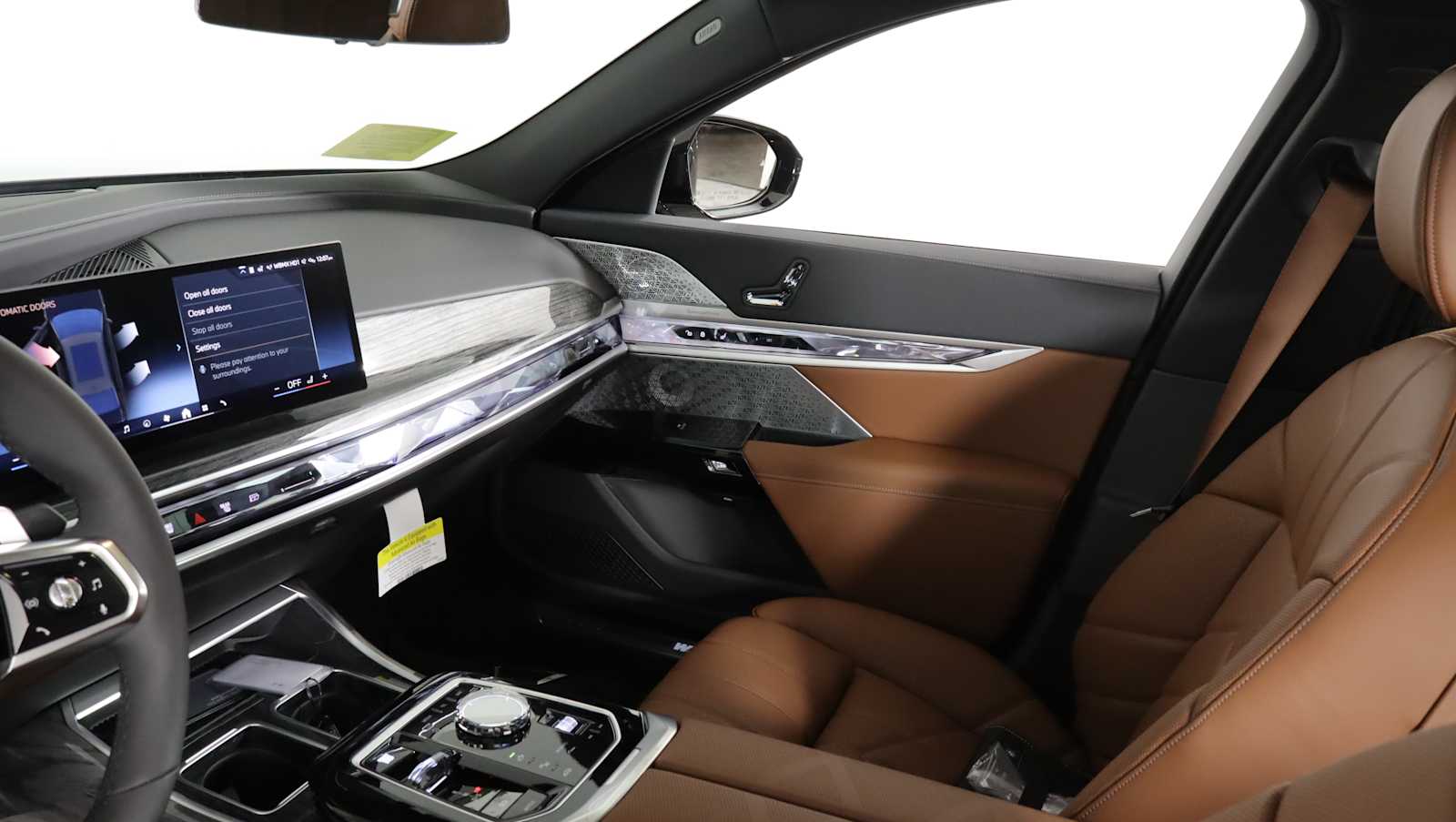 new 2026 BMW 760i car, priced at $136,760