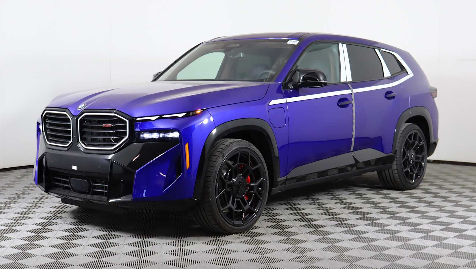 new 2026 BMW XM car, priced at $161,070