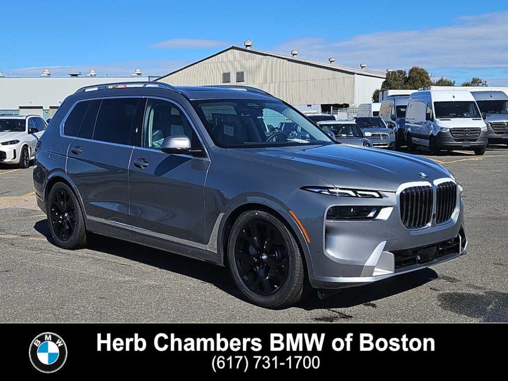 New 2026 BMW X7 xDrive40i SUV