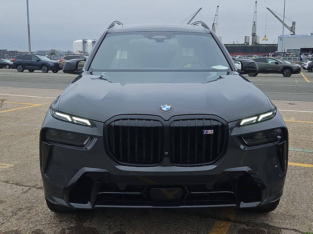 new 2026 BMW X7 car, priced at $125,745