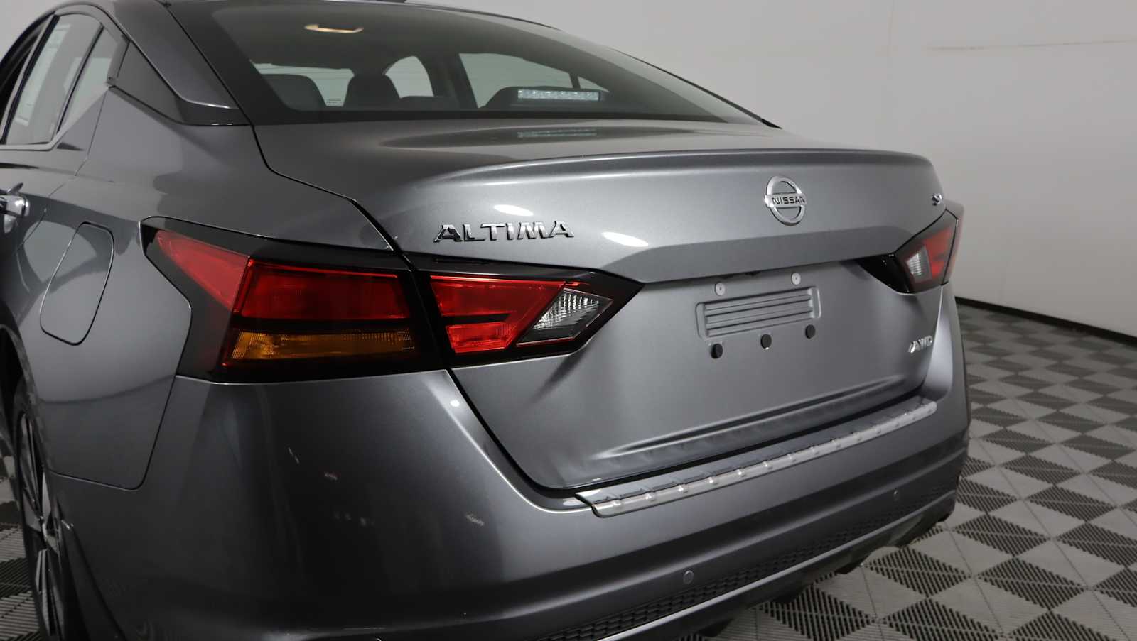 used 2021 Nissan Altima car, priced at $21,757