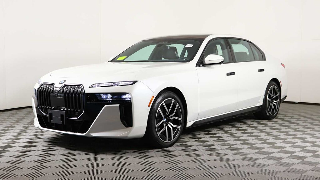 Certified 2024 BMW 760i xDrive Sedan