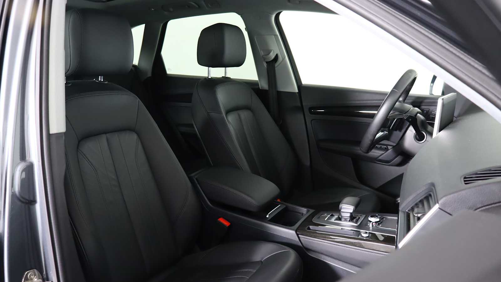 used 2018 Audi Q5 car, priced at $23,528