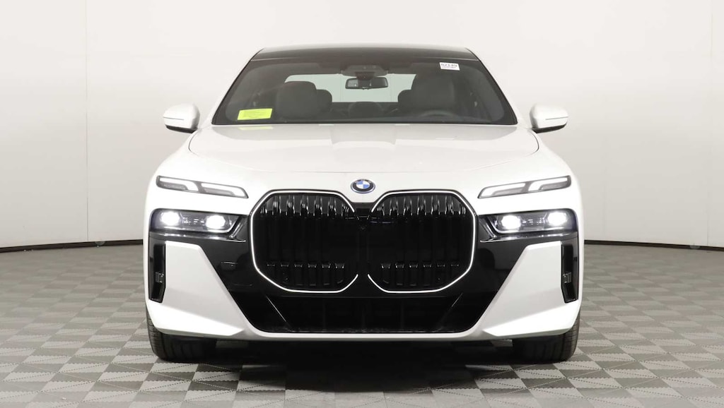 New 2026 BMW i7 xDrive60 Sedan