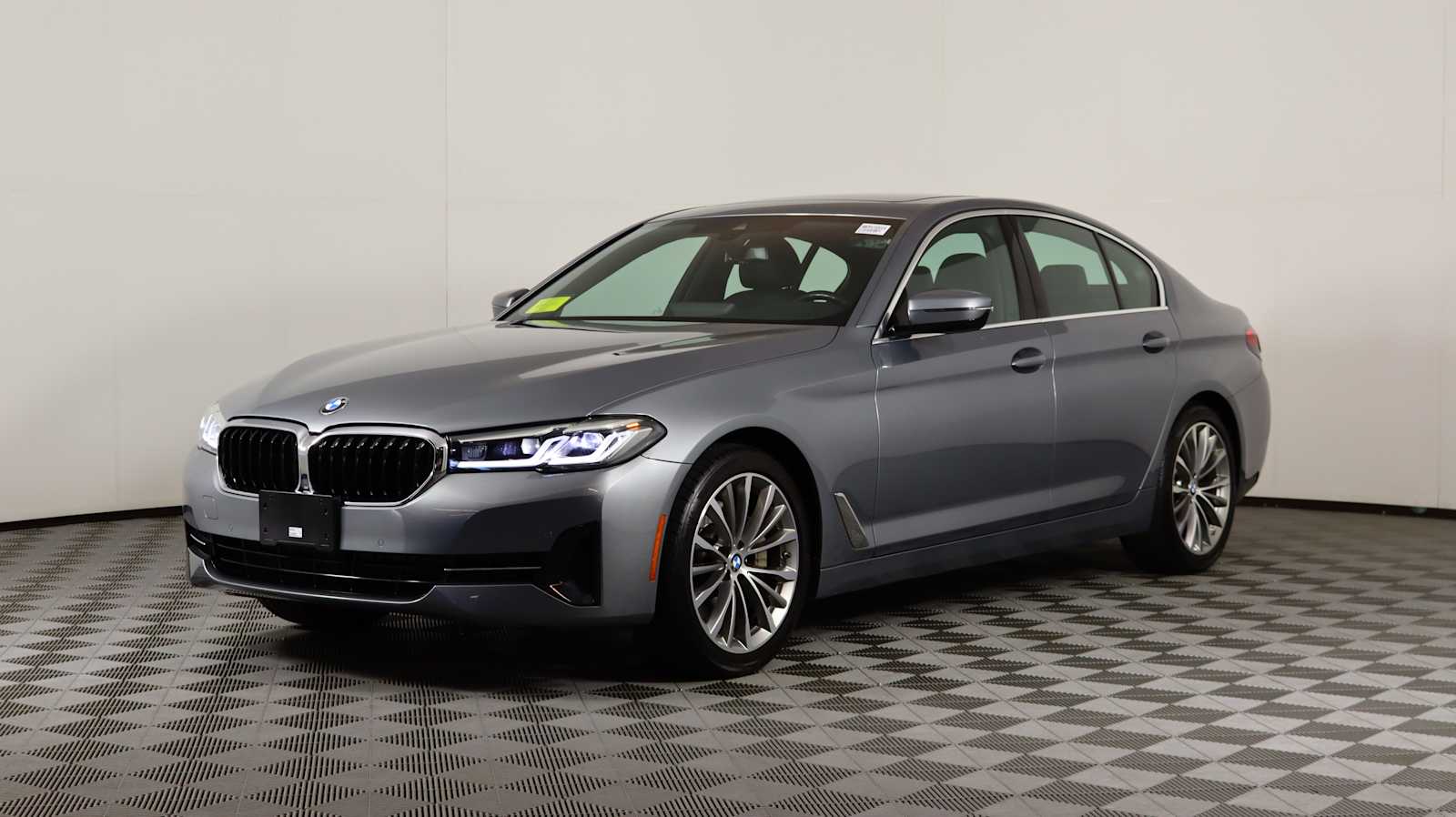 2023 Bmw 530i xDrive photo 3