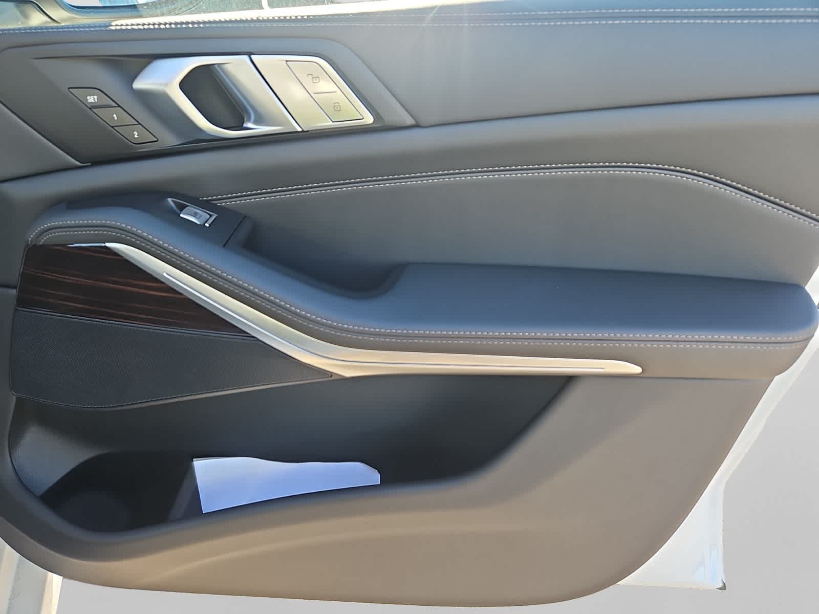 new 2026 BMW X7 car, priced at $89,815