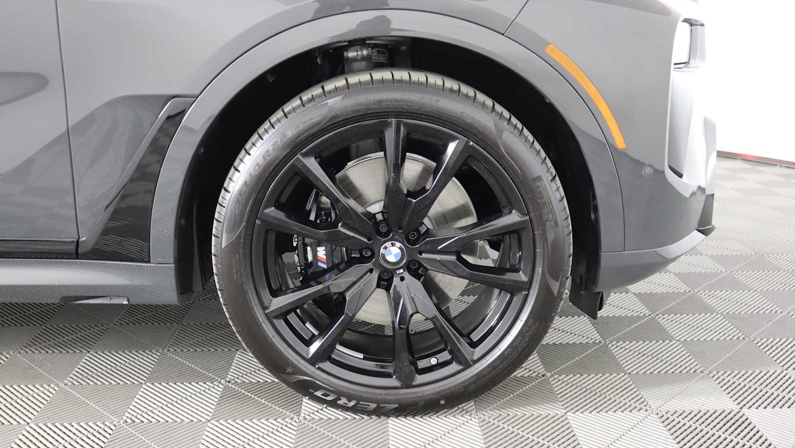 new 2026 BMW X7 car, priced at $106,485