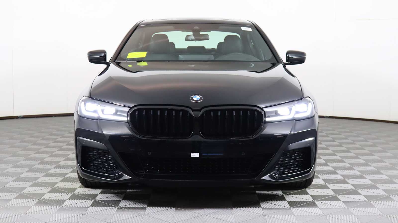 2023 Bmw 530i xDrive photo 2
