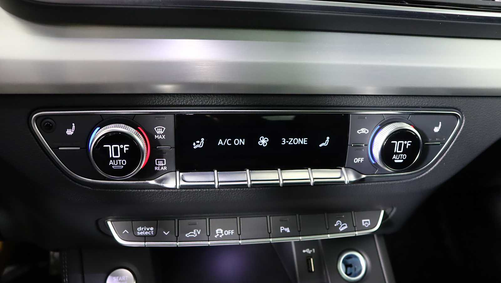 used 2024 Audi Q5 e car, priced at $43,658