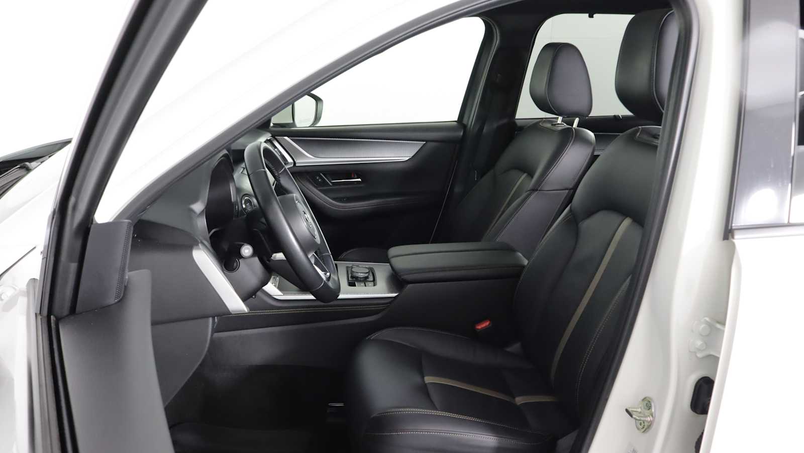 used 2024 Mazda CX-90 car, priced at $36,364